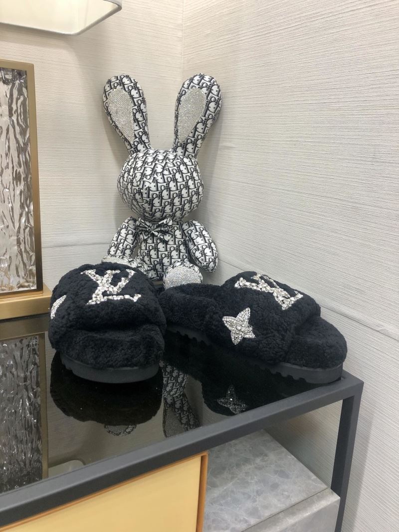 Louis Vuitton Slippers